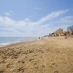 Estupendo apartamento con vistas al mar